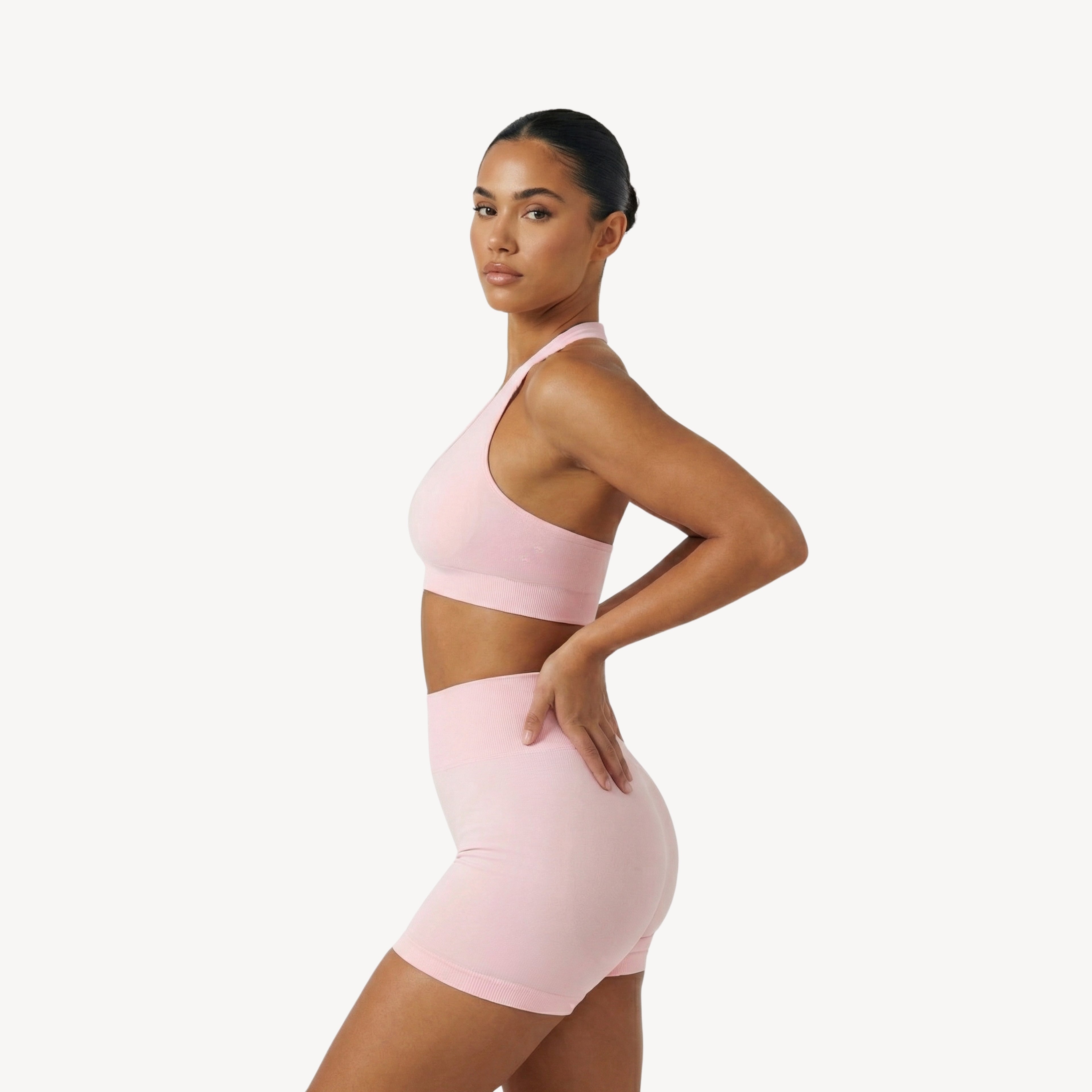 Move 01 Halter Bra - Pink