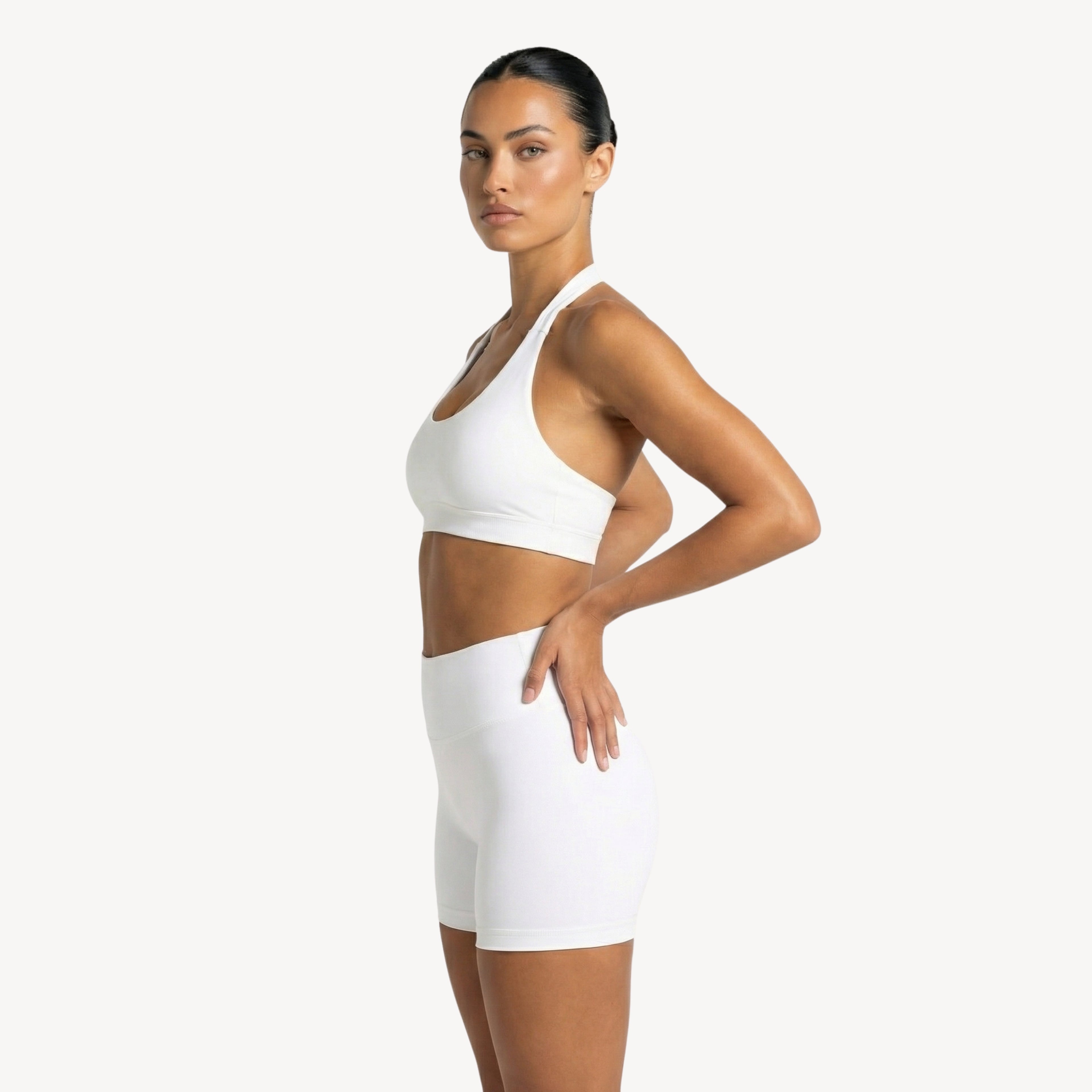 Move 01 Halter Bra - White