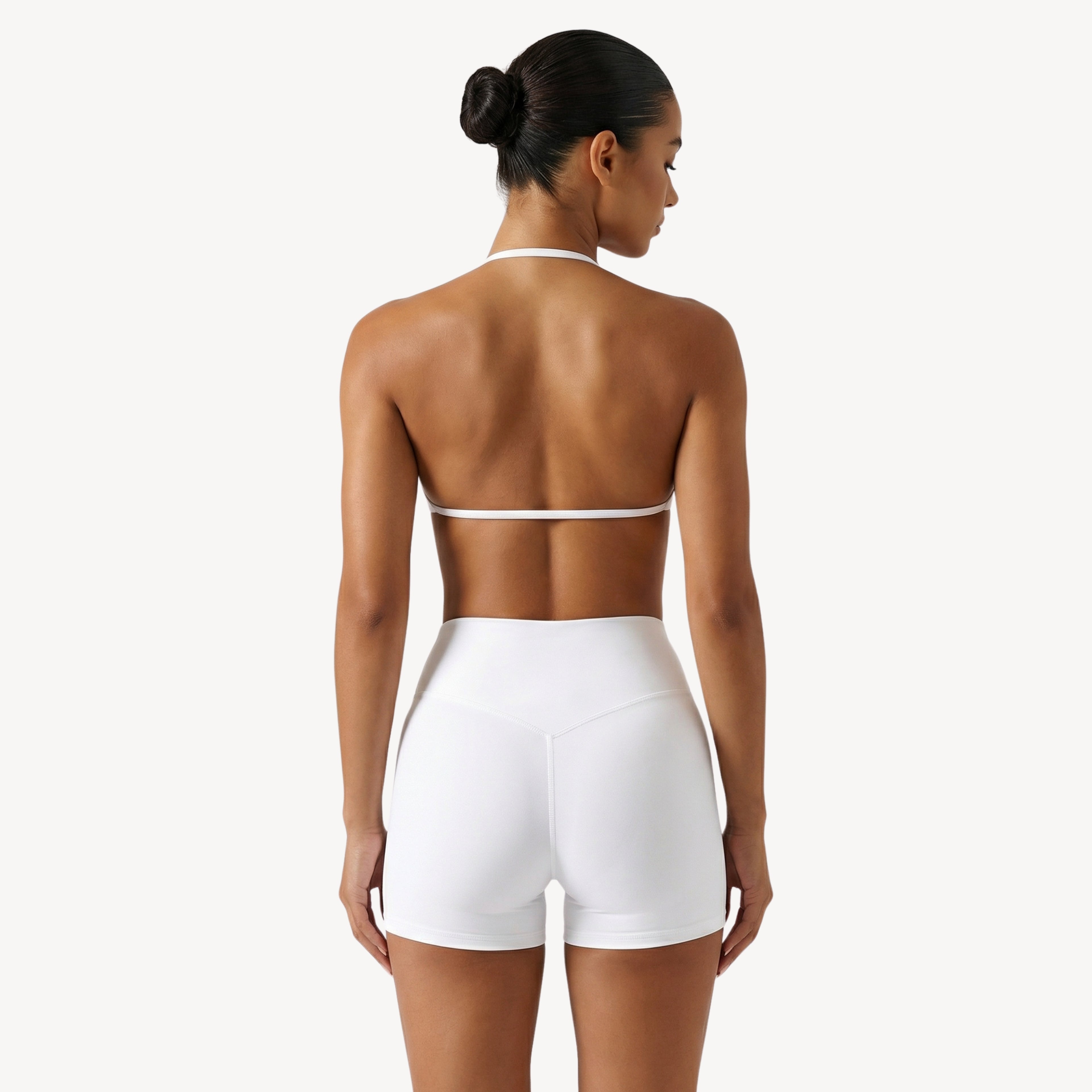 Contour 01 Essential Shorts - White