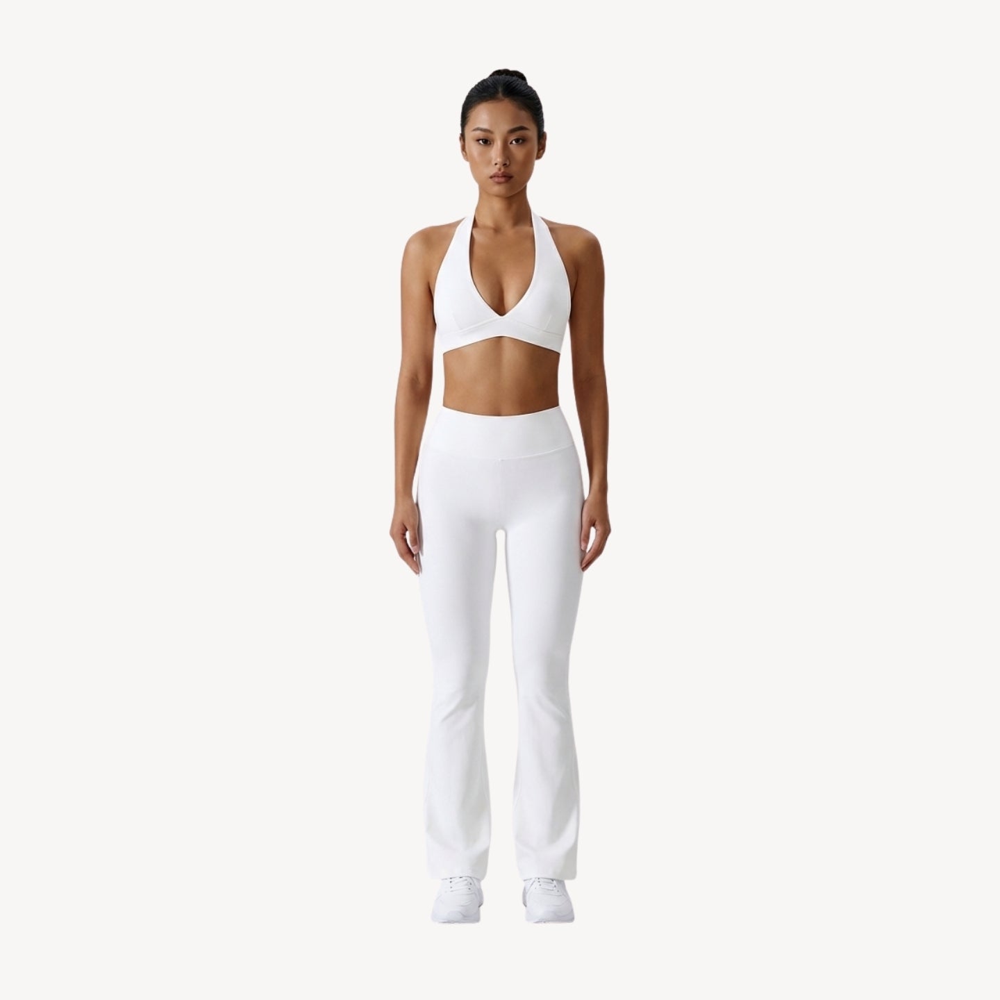 Sculpt 01 Flared Leggings - White