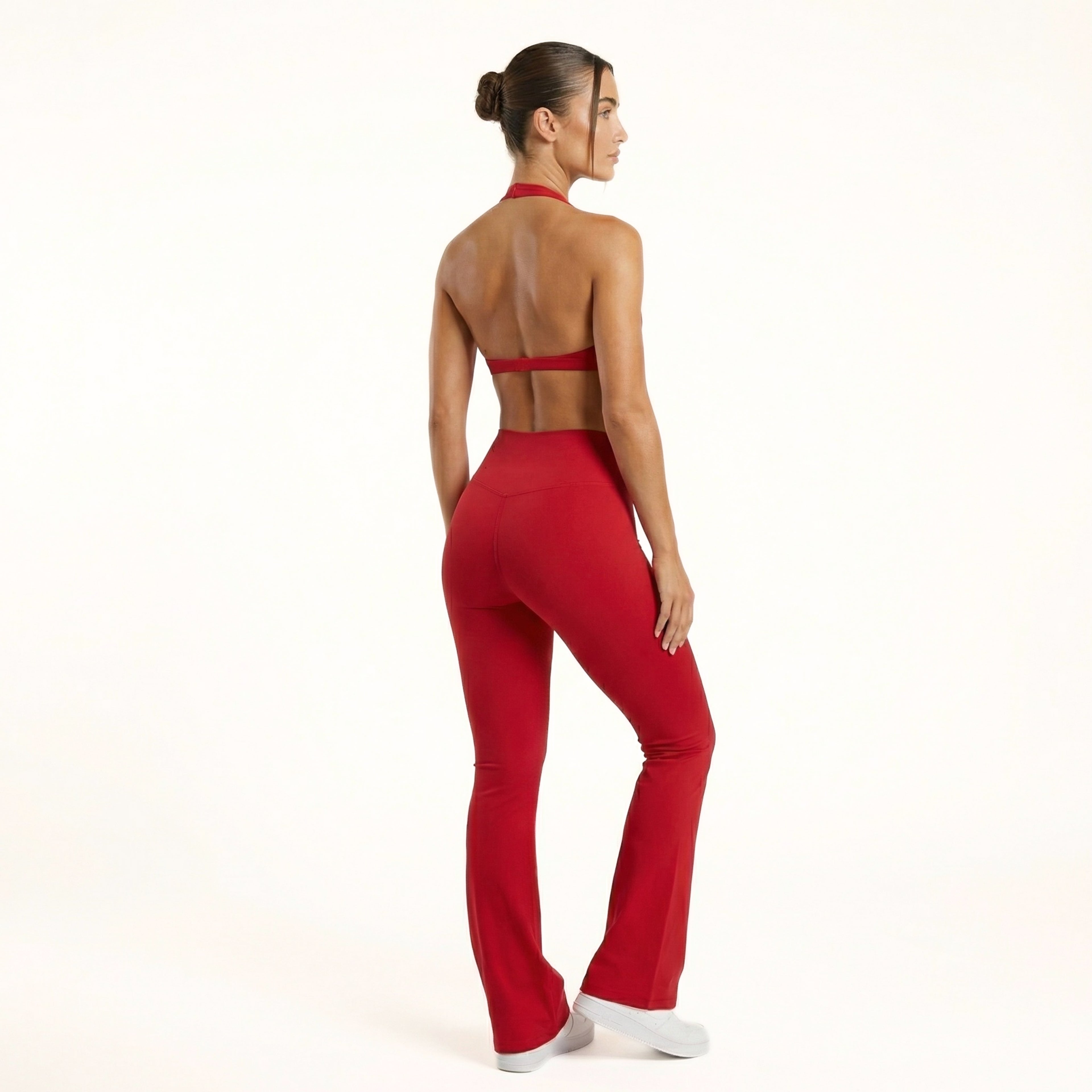 Sculpt 01 Flared Leggings - Red