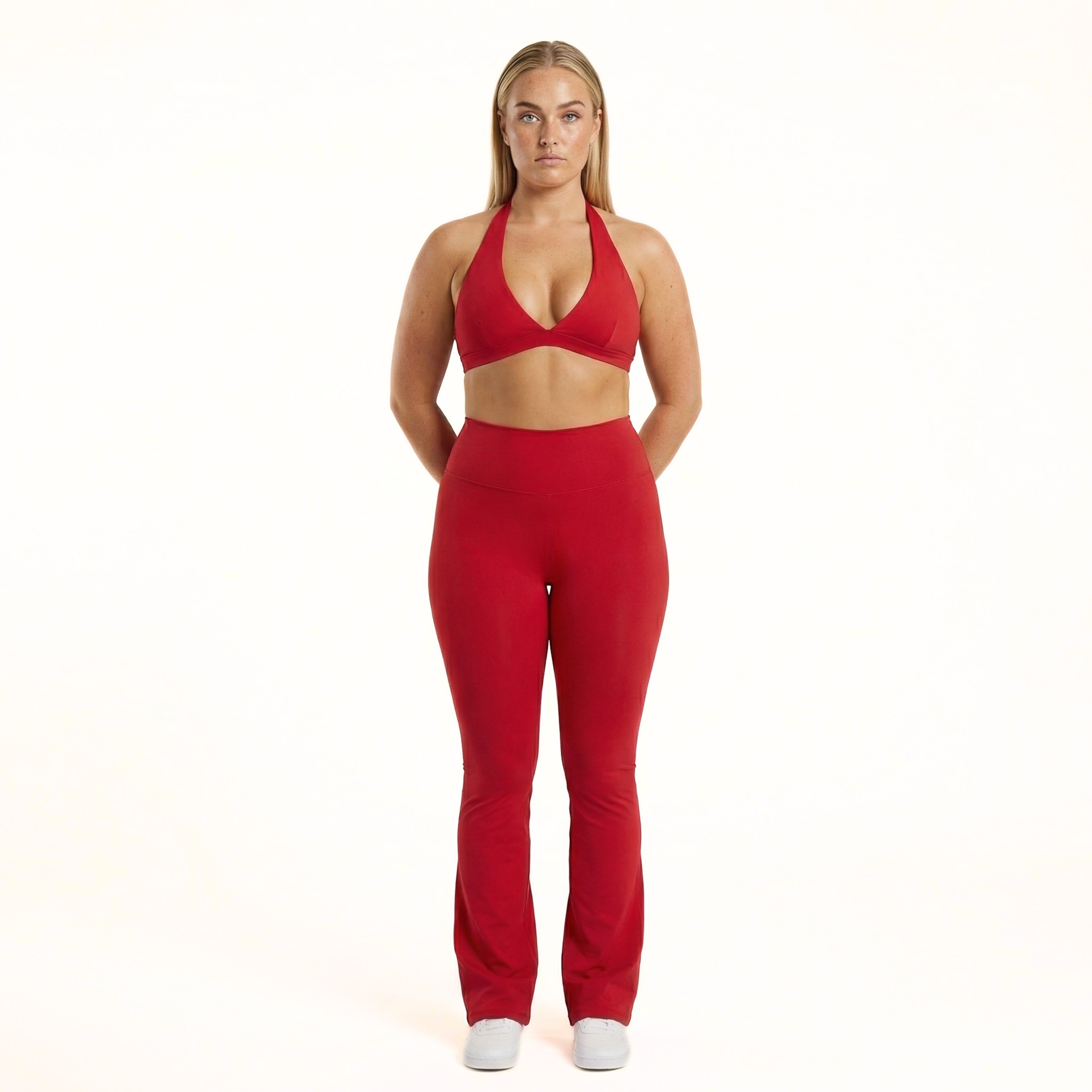 Sculpt 01 Flared Leggings - Red